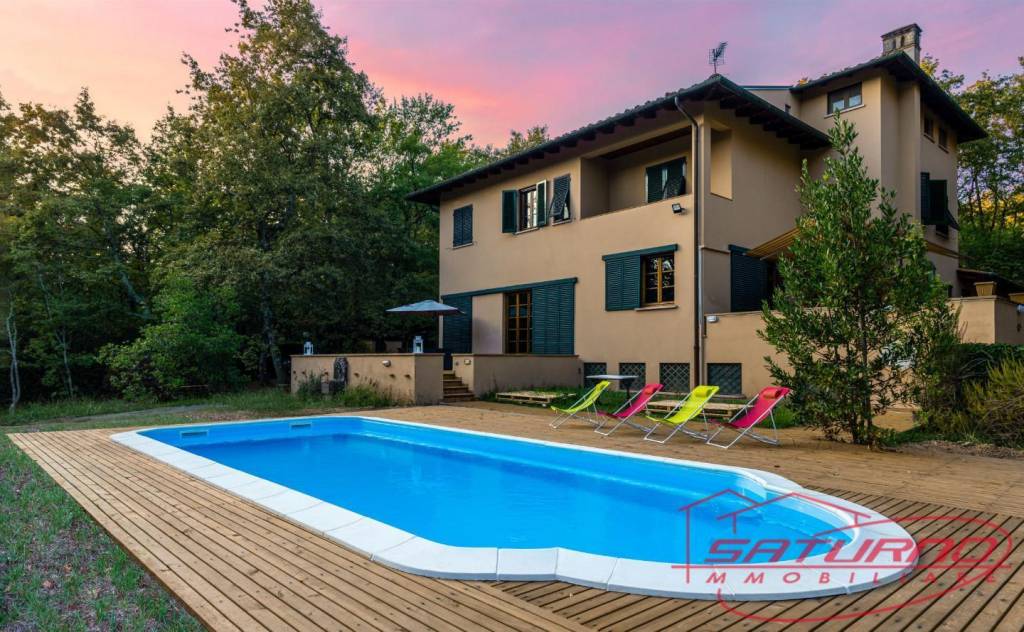 Villa in vendita a Lucca via dei Bruschini