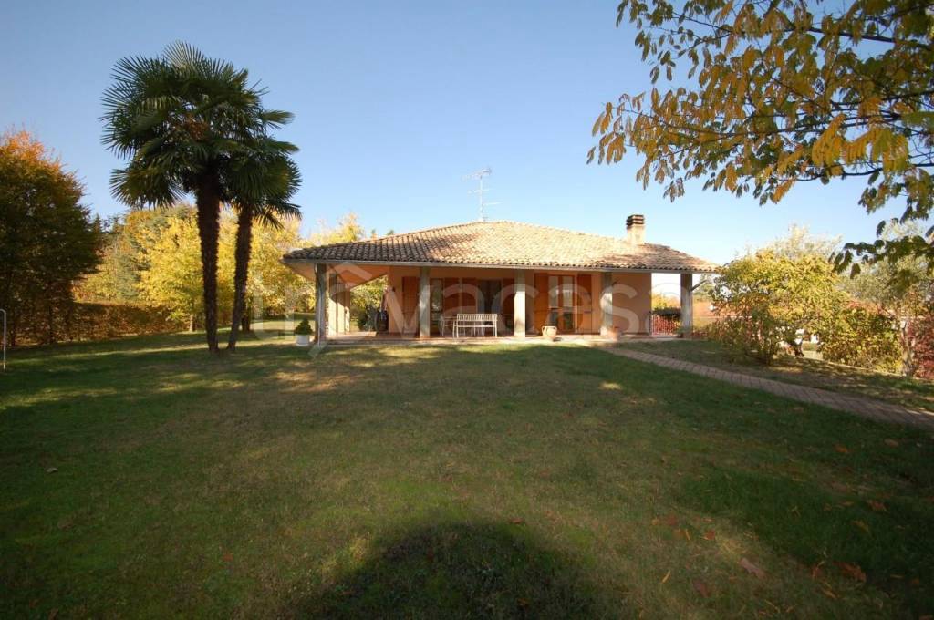 Villa in vendita a Sala Baganza via Valline