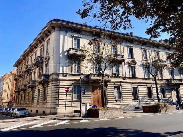 Appartamento in vendita a Parma viale Paolo Toschi