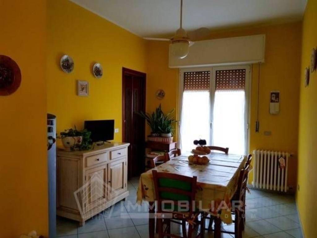 Villa in vendita a Bressana Bottarone via Dante Alighieri