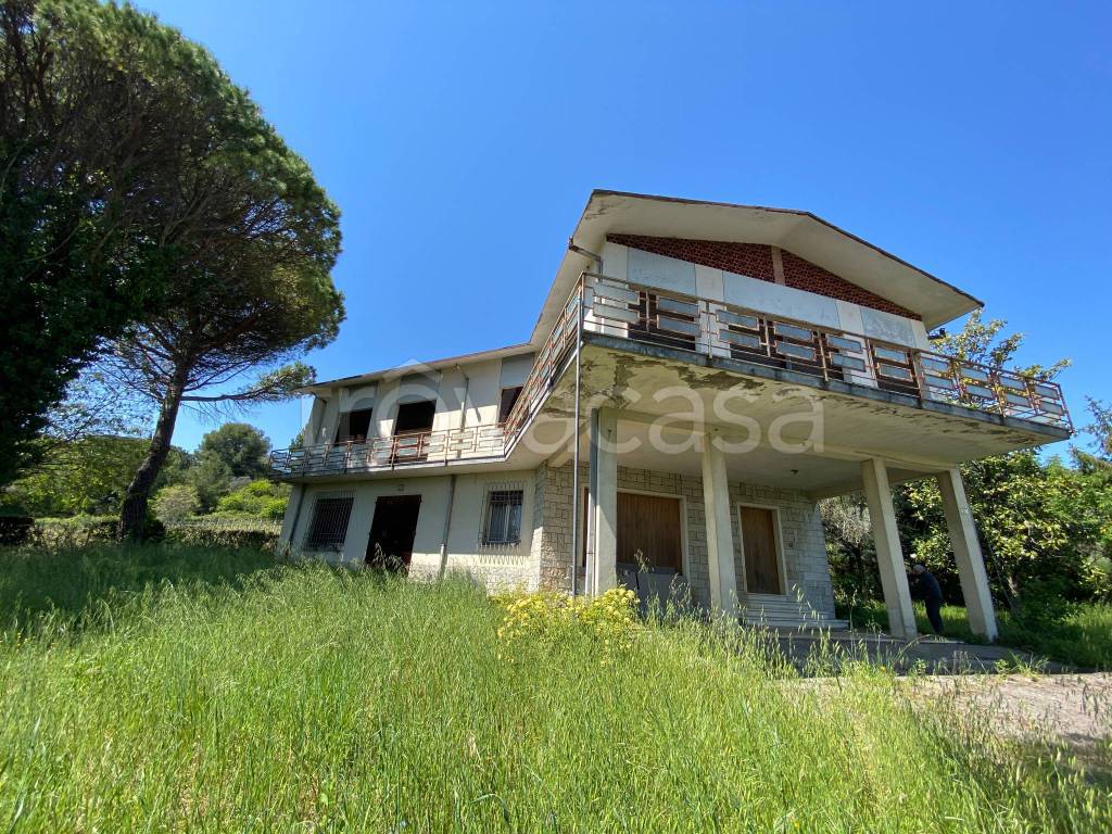 Villa in vendita a Rimini via della Grotta Rossa, 67
