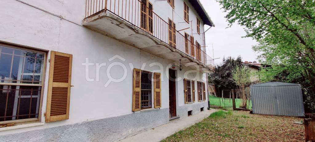 Casa Indipendente in in vendita da privato a Camino via del Centro, 24