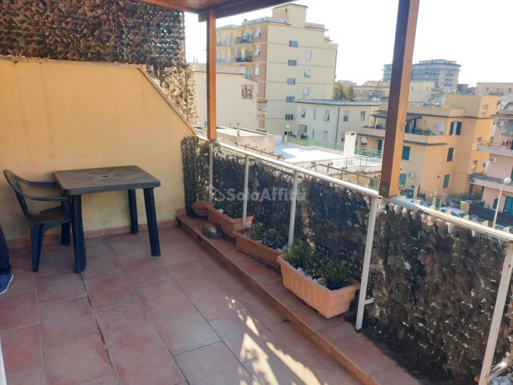 Appartamento in affitto a Ladispoli via Livorno, 46