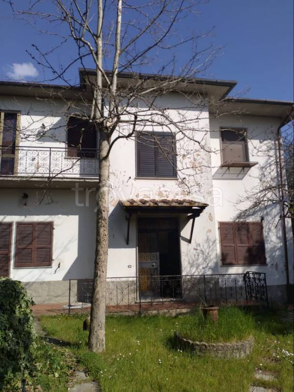 Casale in in vendita da privato a Cortona cegliolo, 42
