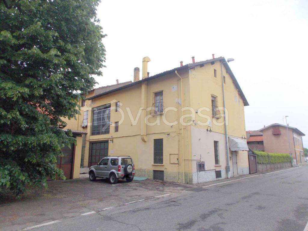 Casa Indipendente in vendita a Giussano via Fiume 48