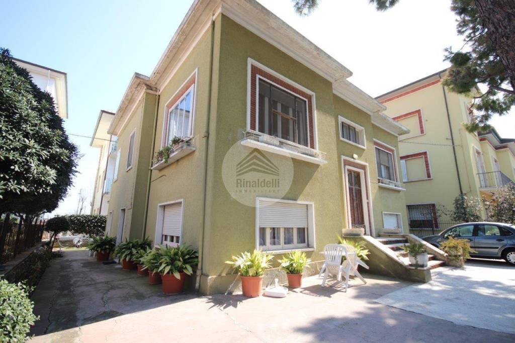 Villa Bifamiliare in vendita a Porto Sant'Elpidio via Goffredo Mameli, 48