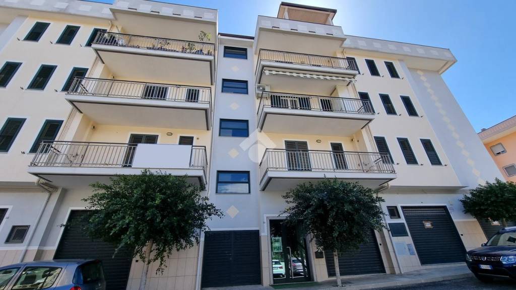 Appartamento in vendita a Corigliano-Rossano via Aspromonte