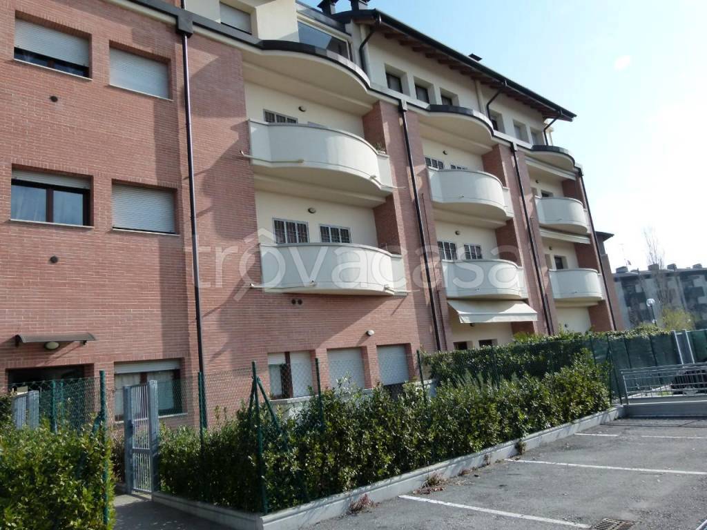 Appartamento in vendita a Ozzano dell'Emilia via Ettore Nardi