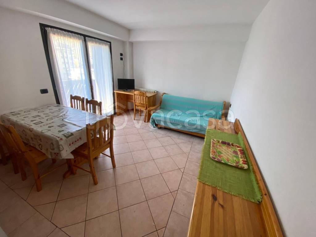 Appartamento in in affitto da privato ad Aprica via Europa, 43