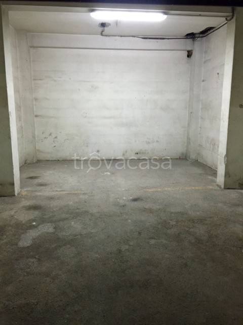 Garage in vendita a Tremestieri Etneo via Monti Nebrodi
