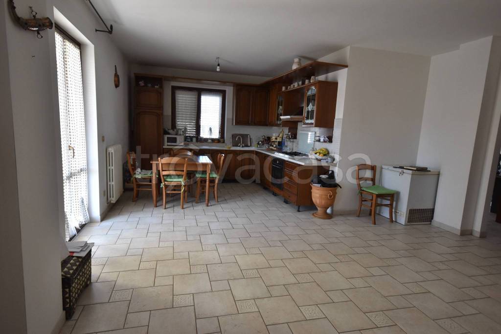 Appartamento in vendita a Camerata Picena via Guglielmo Marconi