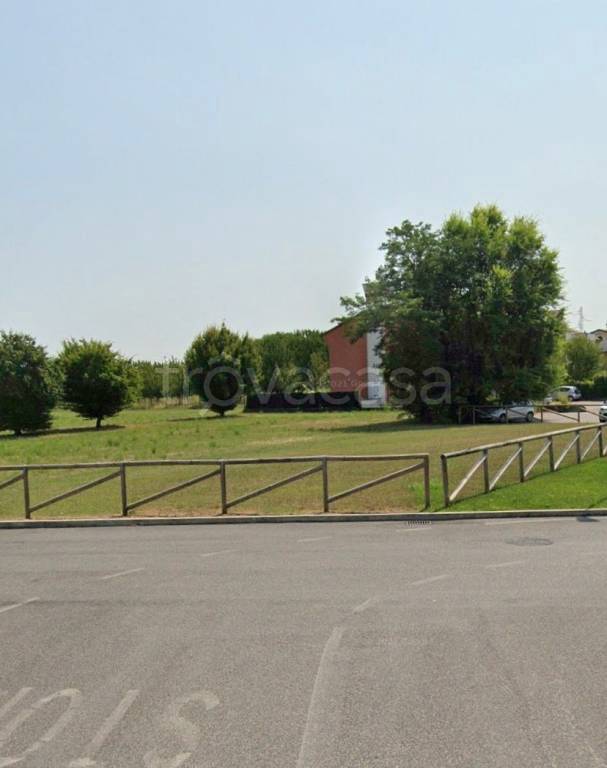 Terreno Residenziale in vendita a Maserada sul Piave via Trevisana, 46