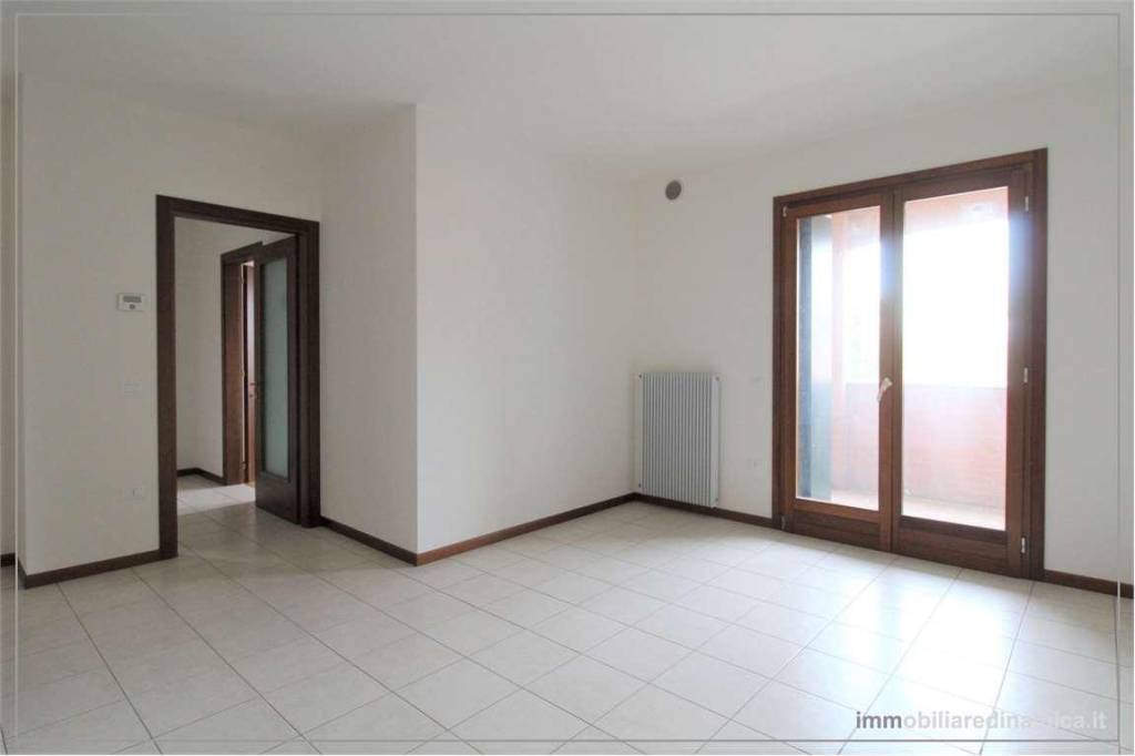 Appartamento in vendita a Oderzo via Fornase 1 Tronco