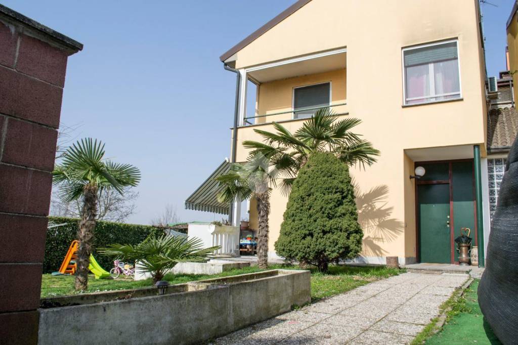 Villa Bifamiliare in vendita a Marcignago viale Libertà, 1