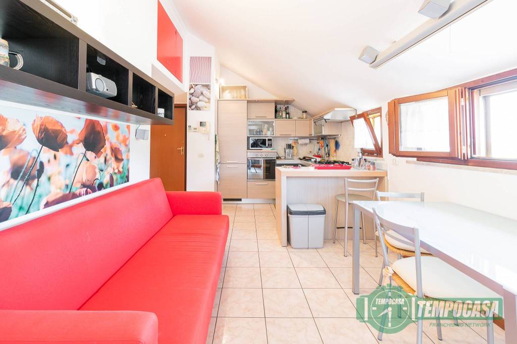 Appartamento in vendita a San Giuliano Milanese via Luigi Toscani, 44