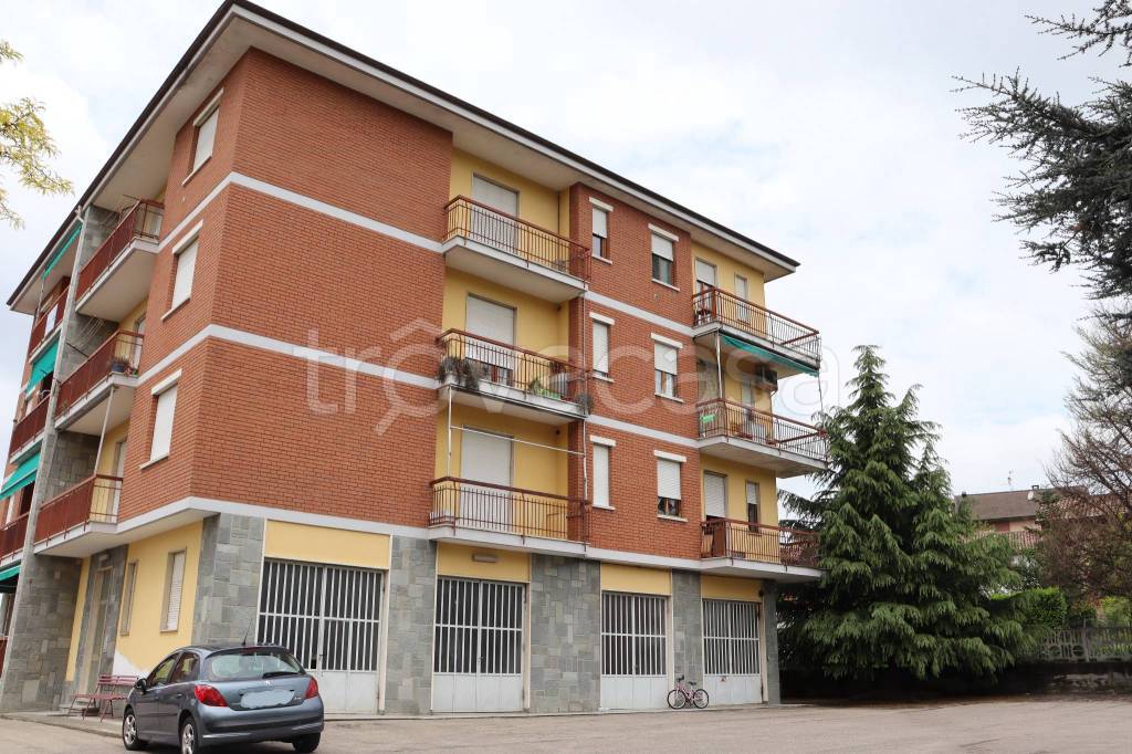 Appartamento in vendita a Costigliole d'Asti strada Canelli, 56