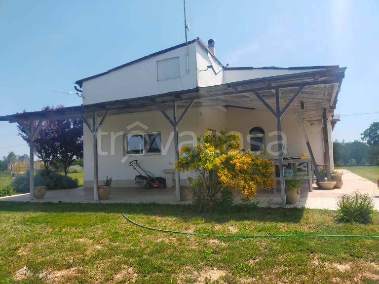 Villa in affitto a Brindisi strada Poderale Santa Lucia, 21