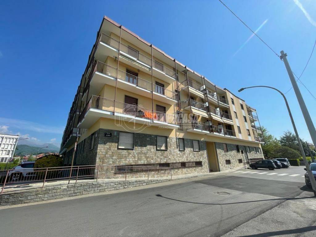 Appartamento in vendita a Castellamonte via ex internati 23