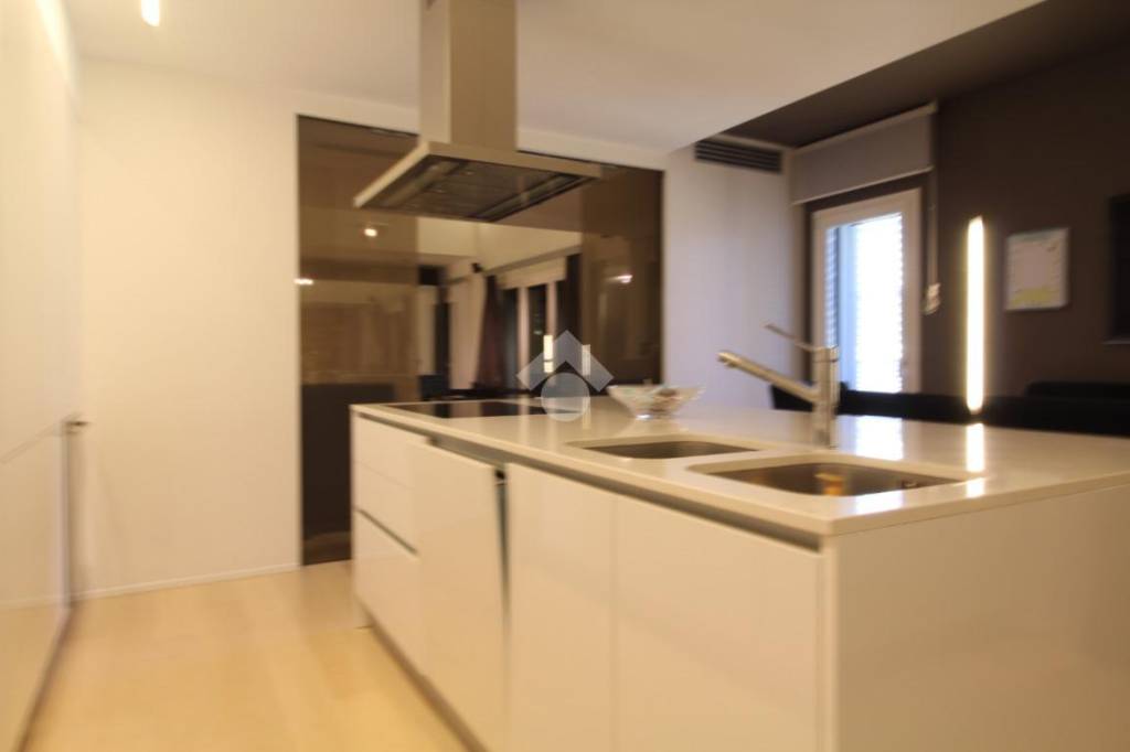 Appartamento in vendita a Modena via Gian Carlo Silingardi, 81