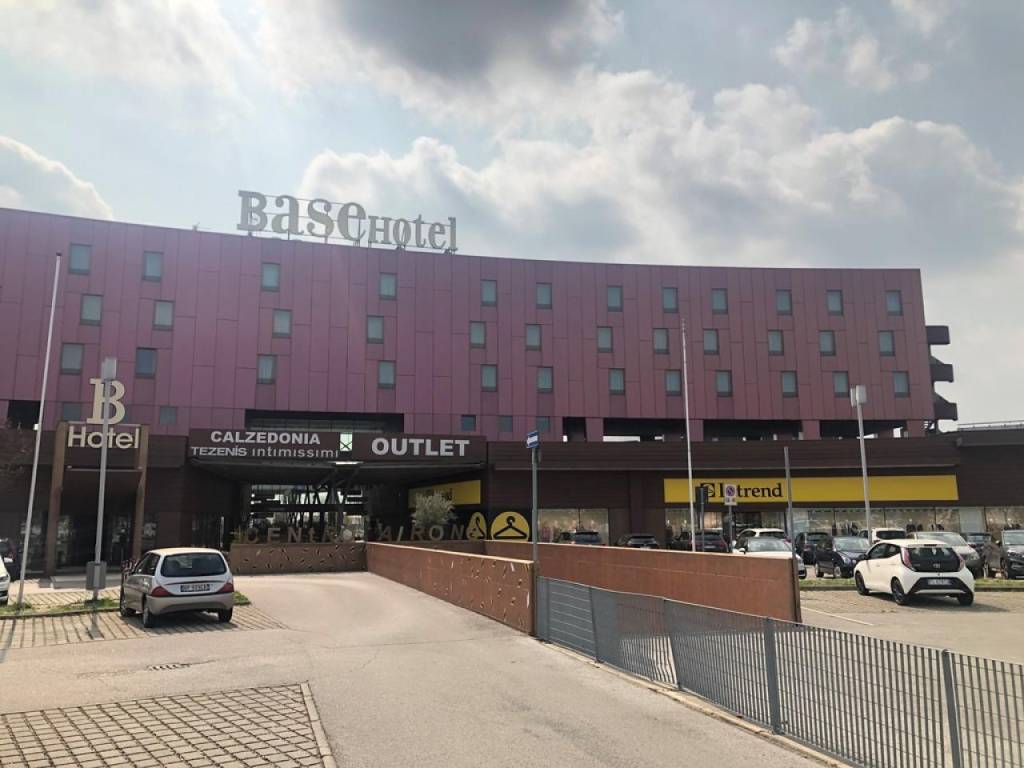 immagine annuncio 11 di 12