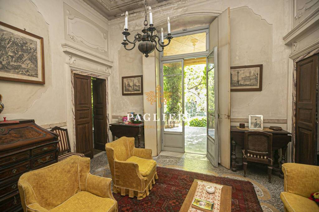 Villa in vendita a Chiavari via Santa Chiara, 24