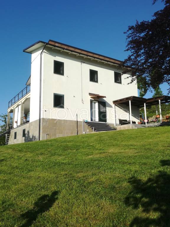 Villa in in vendita da privato a Monghidoro via Giardino, 5