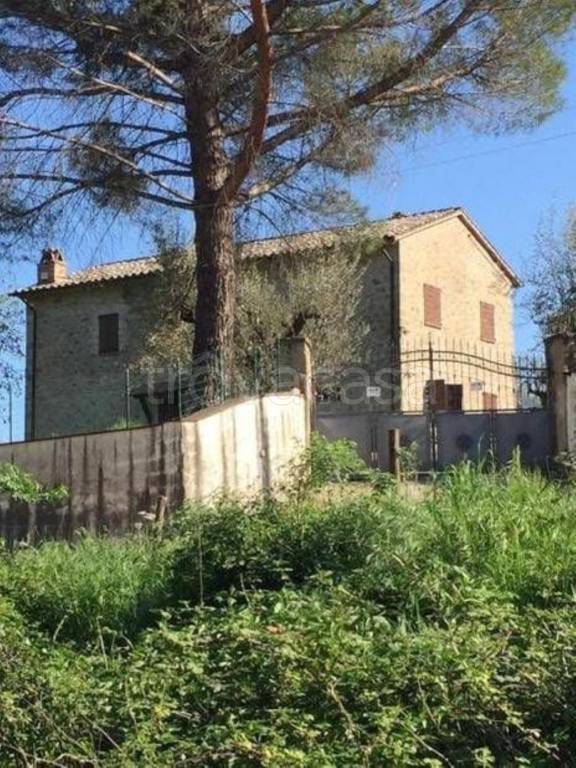 Appartamento in vendita a Perugia strada Cenerente - Colle Umberto