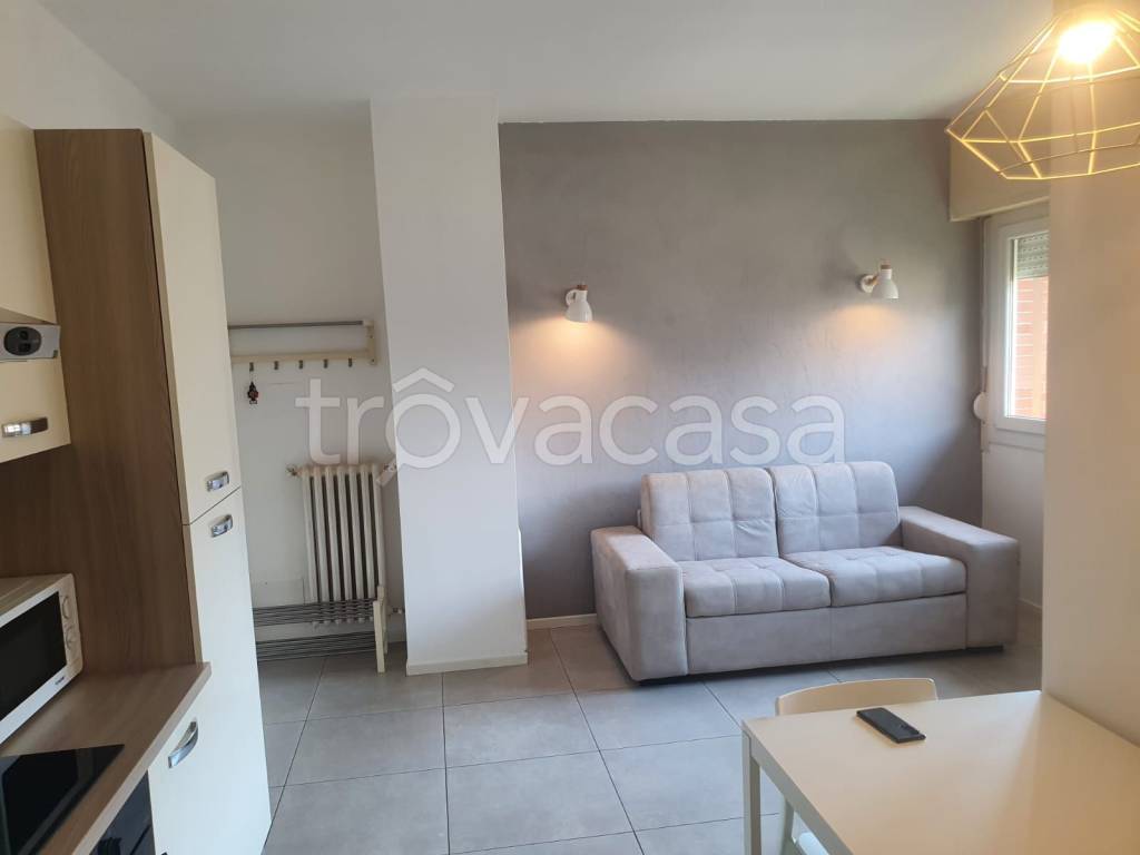 immagine annuncio 1 di 8