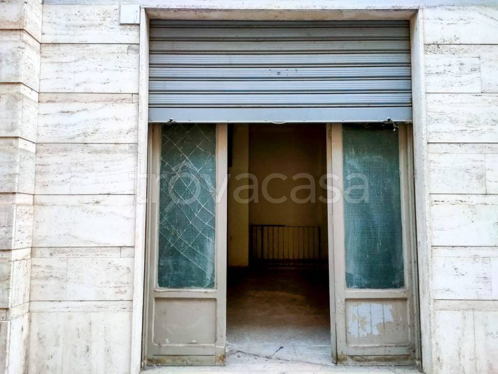 Garage in vendita a Barletta