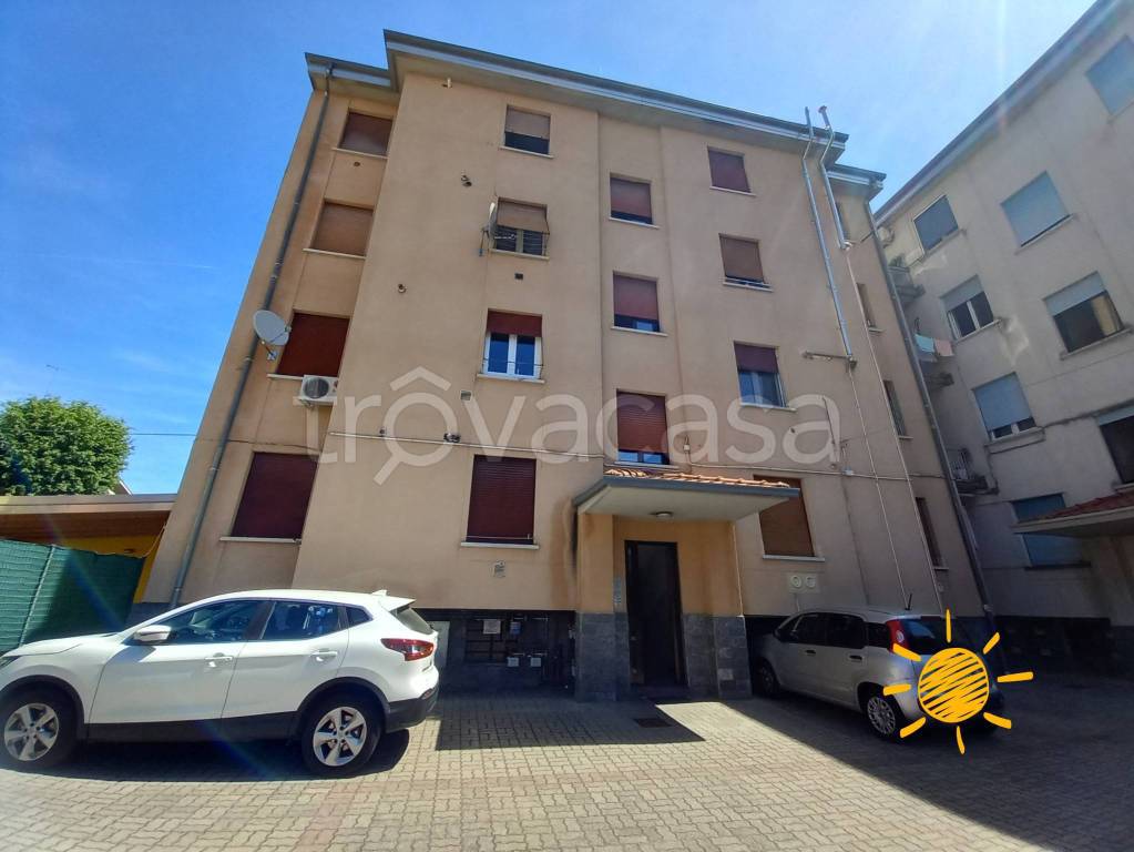 Appartamento in vendita a Gallarate via Rodolfo Mauri, 7