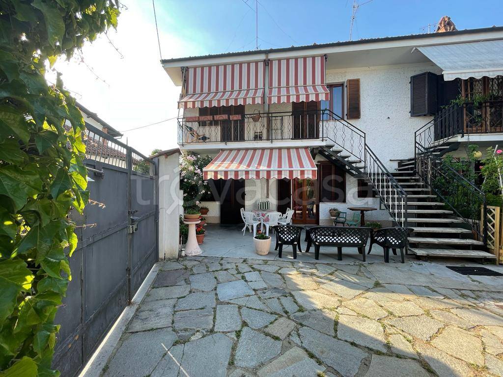 Appartamento in vendita a Sommariva del Bosco via Pocapaglia