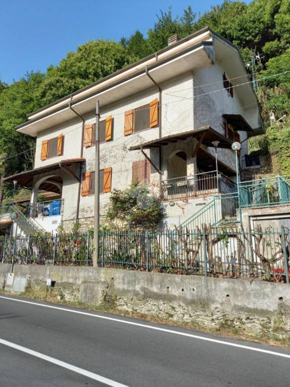 Casa Indipendente in vendita a Carasco via Statale s. Pietro, 68