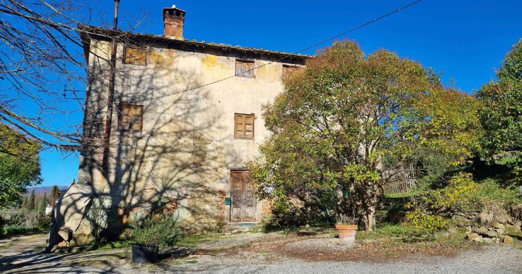 Casale in vendita a Lucca via delle Ville