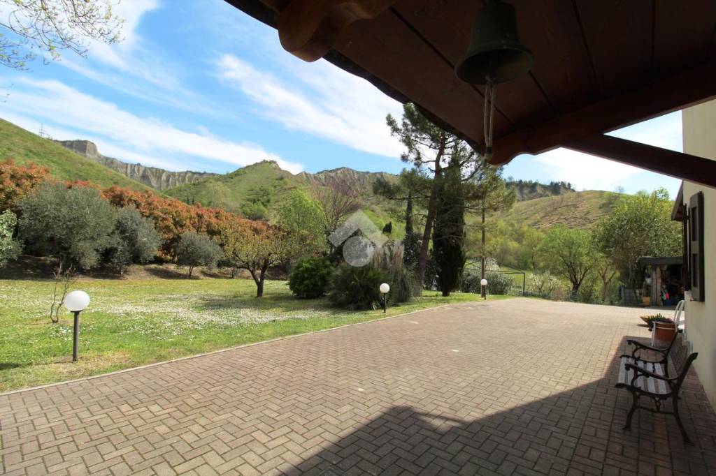 Villa Bifamiliare in vendita a Riolo Terme via Rio raggio