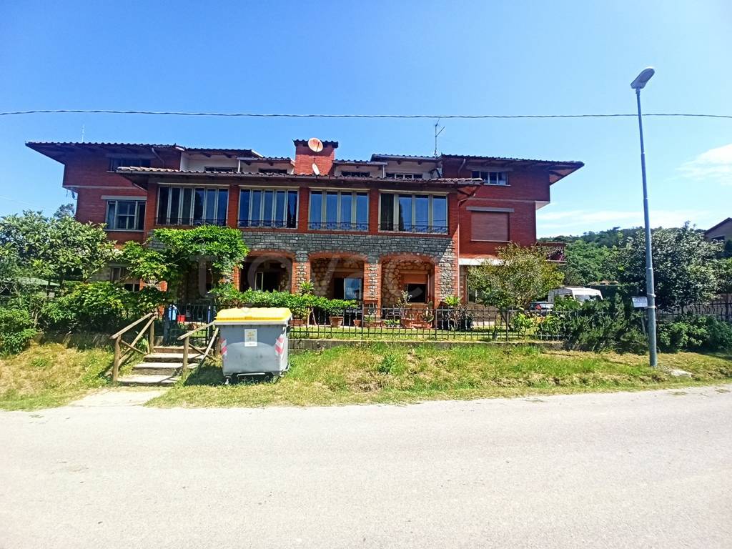 Appartamento in vendita a Lisciano Niccone strada Statale del Niccone