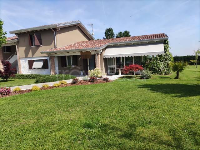 Villa in vendita a Correzzola via Frapiero, 3