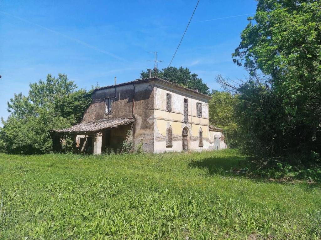 Casa Indipendente in vendita a Faenza via Campazzo, 11