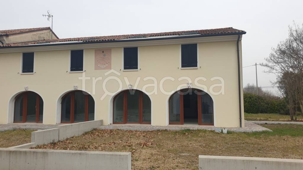 Villa Bifamiliare in vendita a Venezia via terraglio