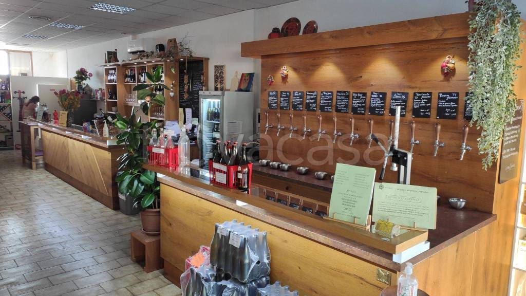 Enoteca/Wine Bar in in vendita da privato a Tezze sul Brenta via Nazionale, 89