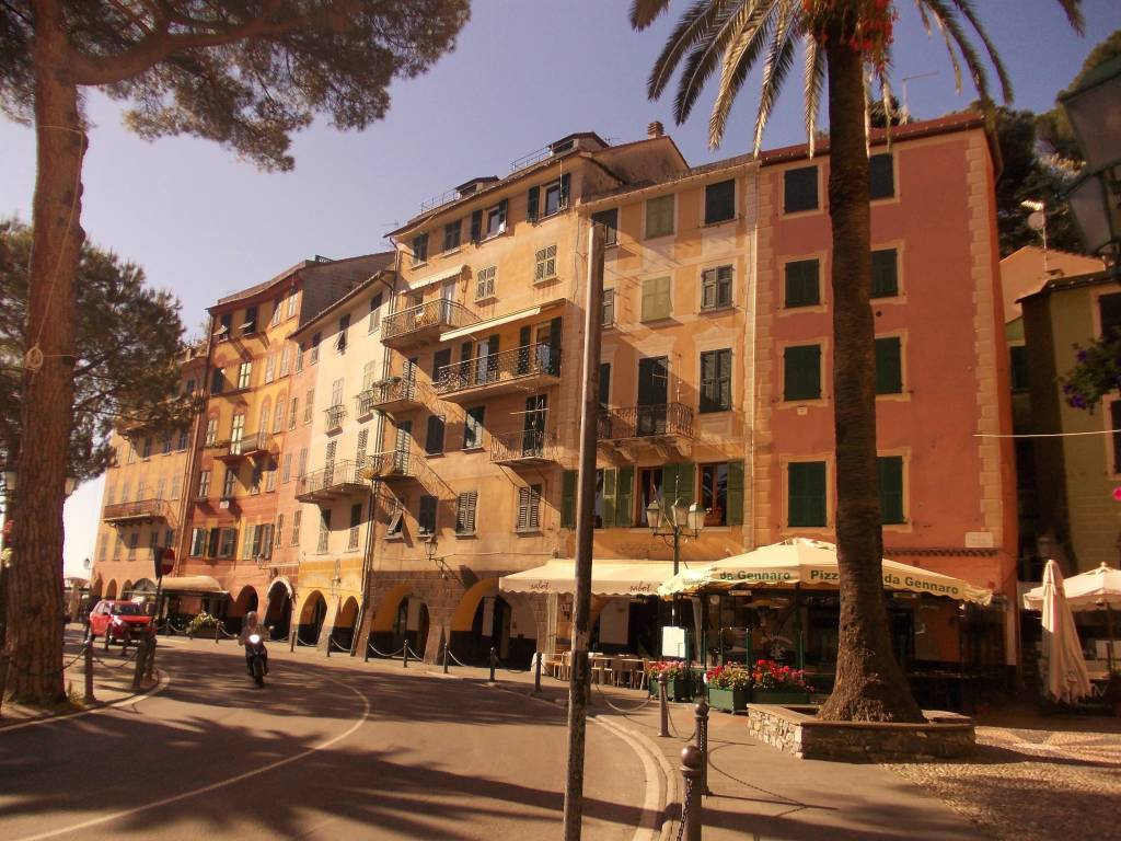Appartamento in vendita a Santa Margherita Ligure piazza Martiri della Libertà