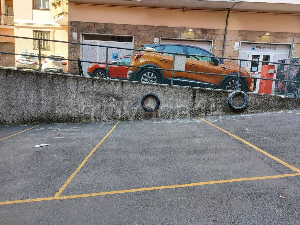 Posto Auto in affitto a Genova via San Martino, 33B