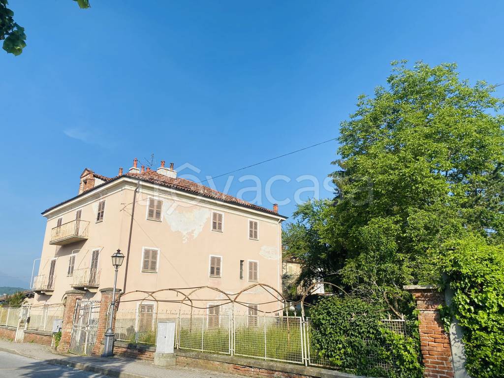Villa in vendita a Vicoforte via Francesco Gallo, 20