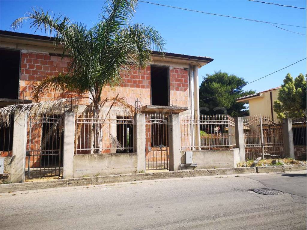 Villa Bifamiliare in vendita a Carini via Torretta