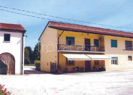 Villa all'asta a Trebaseleghe via San Tiziano, 73