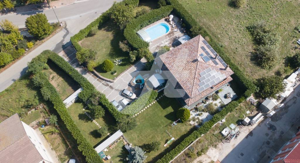 Villa in vendita a Pietradefusi via San Giuseppe