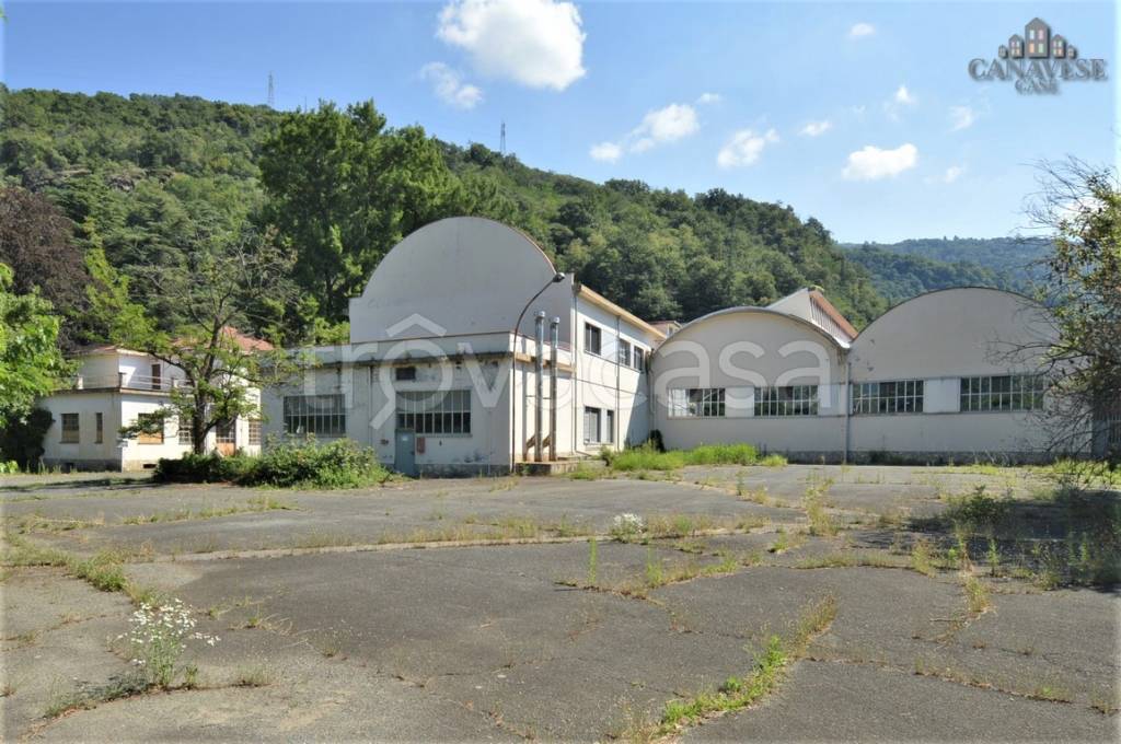 Capannone Industriale in vendita a Borgofranco d'Ivrea via marconi, 77