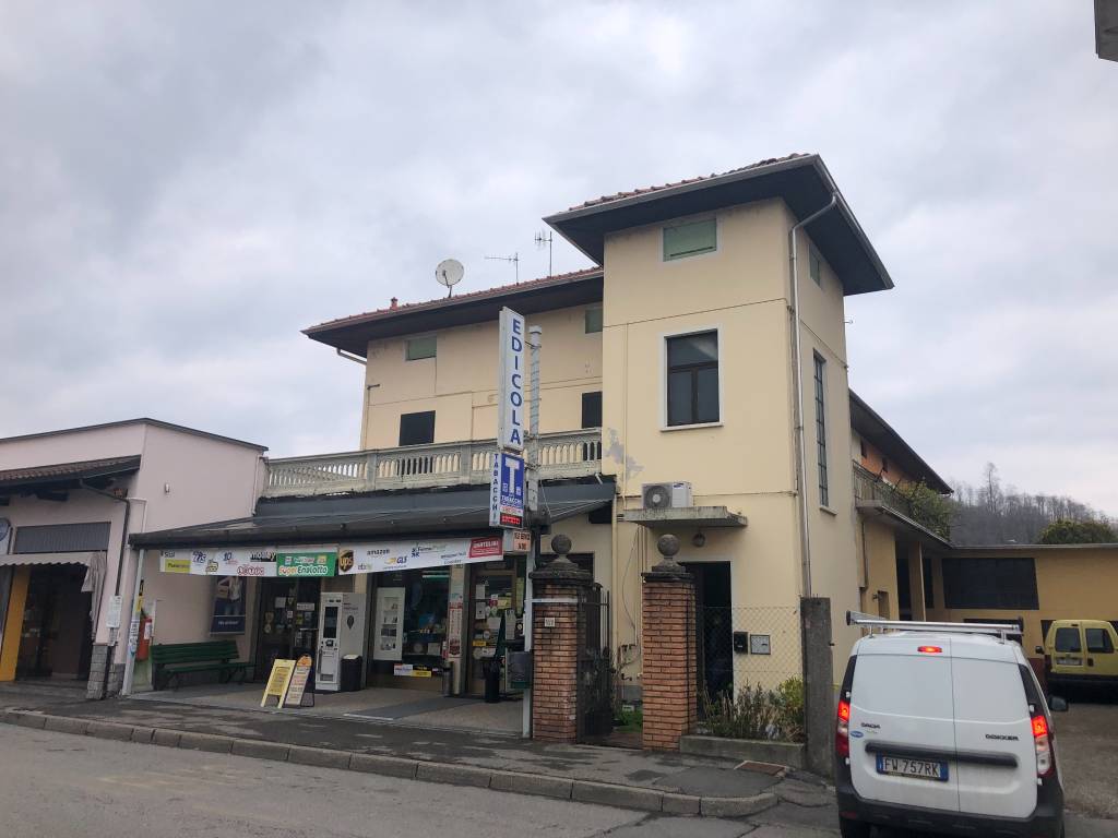 Appartamento in vendita a Borgosesia via Montrigone, 107