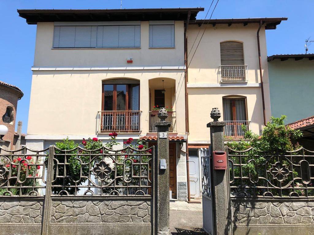 Villa Bifamiliare in in vendita da privato a Cerreto Grue via della Torre, 2
