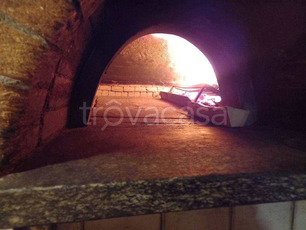 Pizzeria in in vendita da privato a Bastia Mondovì piazza 4 Novembre, 5