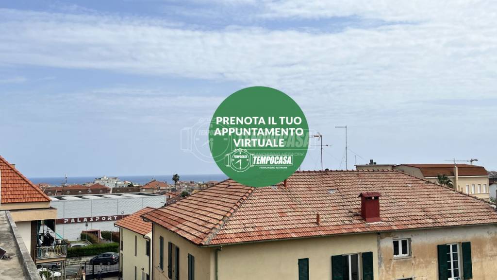 Appartamento in vendita a Loano via Ugo Foscolo 12